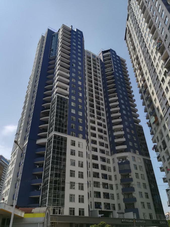 Apartament In Real Pealce In Batumi Exterior photo